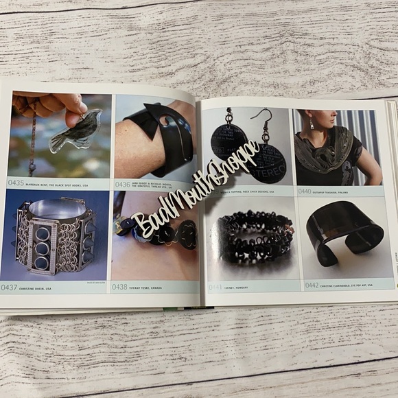 *1000 Ideas for Creative Reuse Artist Recycle Upcycle Inspiration Book - Picture 3 of 5